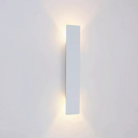 Black IP65 Outdoor LED Wall Sconce – Square, 6W or 18W, Hardwired
