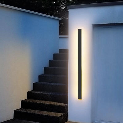 Black Linear LED Outdoor Wall Sconce – 24" Slim, Hardwired Dimmable