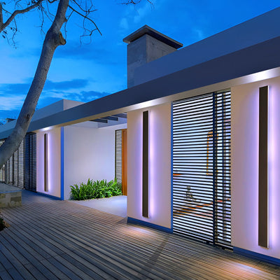 Black Linear LED Outdoor Wall Sconce – 24" Slim, Hardwired Dimmable