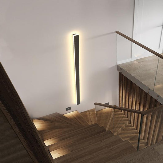 Black Linear LED Outdoor Wall Sconce – 24" Slim, Hardwired Dimmable