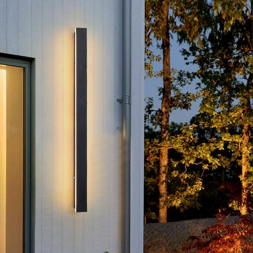 Black Linear LED Outdoor Wall Sconce – 24" Slim, Hardwired Dimmable